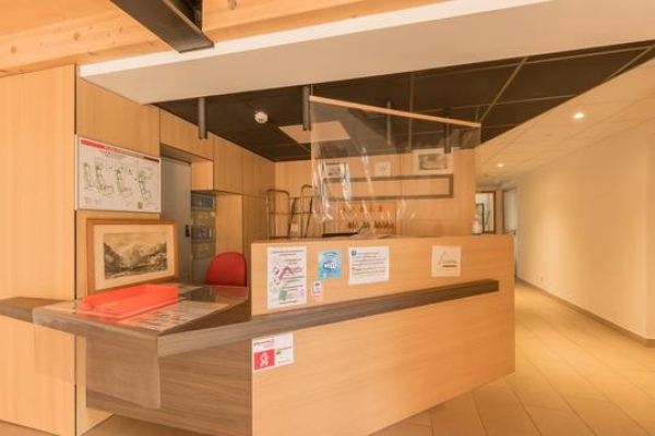 Salle de jeux et spectacle