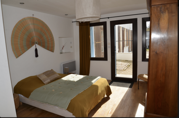 CHAMBRE RDC PAVILLON