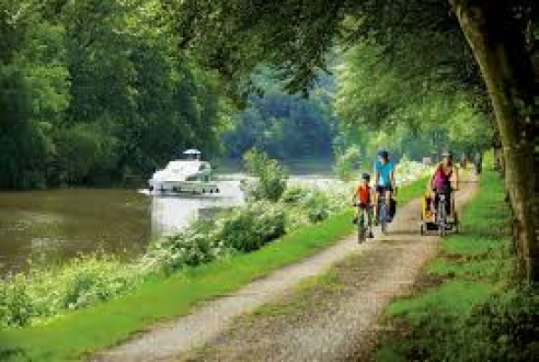 location de vacances SAINT-LAURENT-SUR-OUST