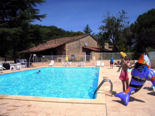 vacances de groupe Village de 26 Gites en Périgord Noir