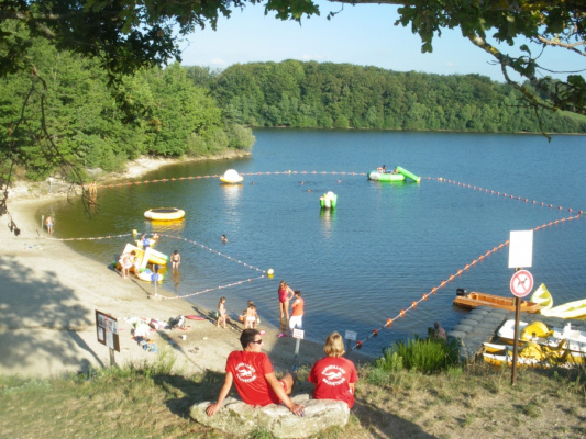 location de groupe Les Gites de l'Aubrac (LAGUIOLE)