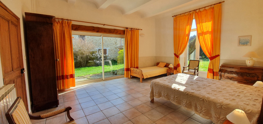 gite en groupe LANGUEDOC-ROUSSILLON