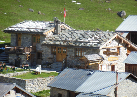 gite en groupe Refuge le Repoju