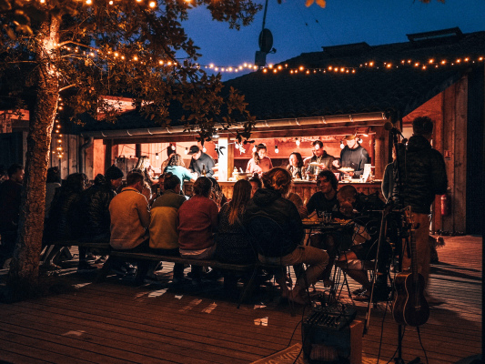 location Ocean Shelter