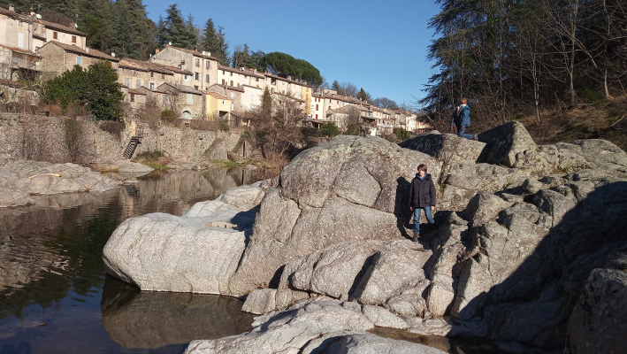 Piscine Naturelle Le Gouffre à Lasalle