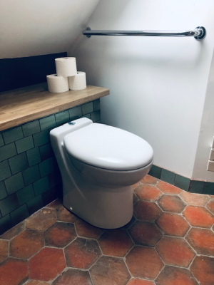 LASUITE (ETAGE), grande douche+WC+LAVABO 