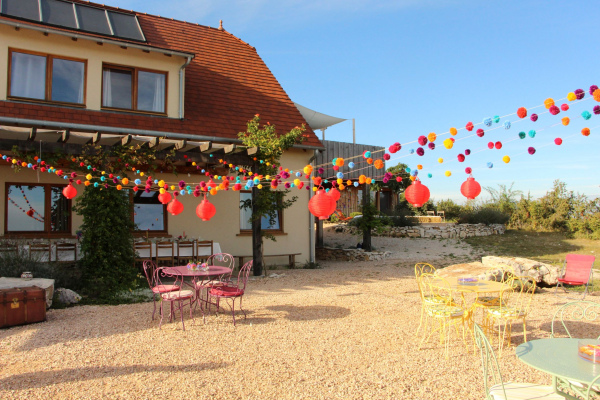Ecoasis - terrasse en fête!