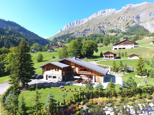 Le chalet en été