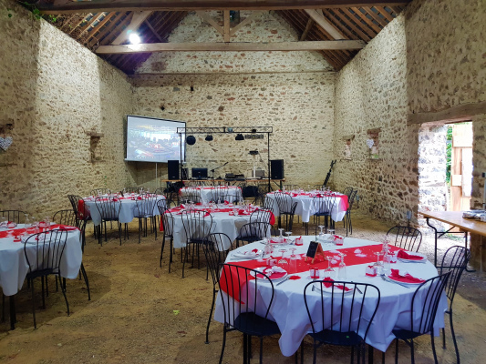 Gîte des Saillardières - Grange attenante 50 personnes