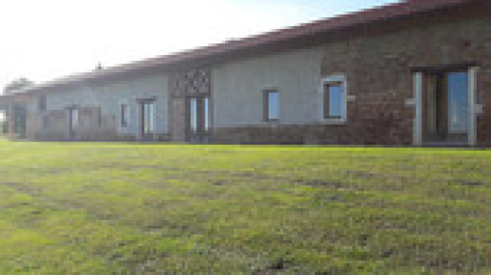 hébergement de groupe LA BALMONDIERE