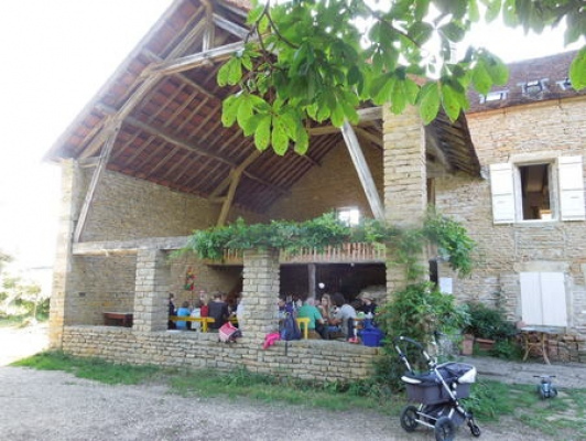 location de vacances Grand gîte de groupe en Bourgogne pour 50 pers.