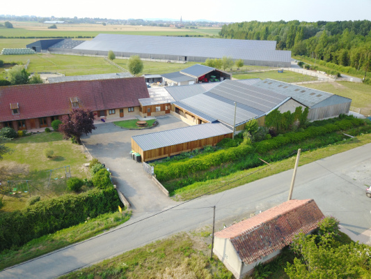 logement de groupe FERME SOLAIRE DE LA PAPOTE