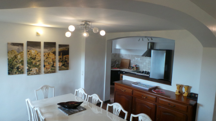 accès cuisine T3****