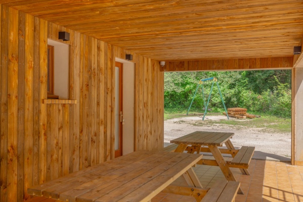 Le chalet de 10 couchages et sa terrasse