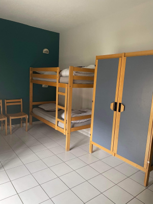 chambre avec lits superposés