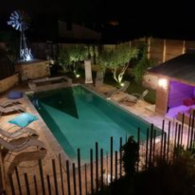 gite en groupe VACQUIERES