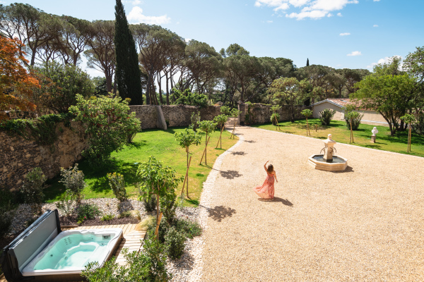 hébergement CHATEAU DU PARC PEZENAS 
