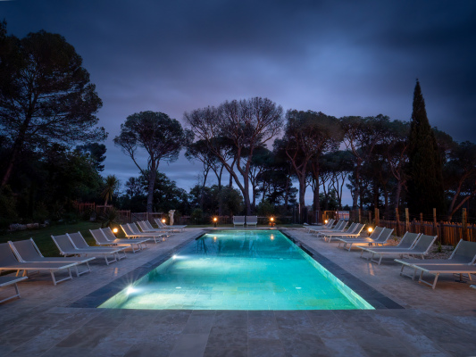 hébergement de groupe CHATEAU DU PARC PEZENAS 