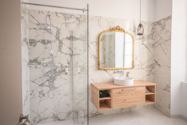 SALLE DE BAIN CHAPELLE