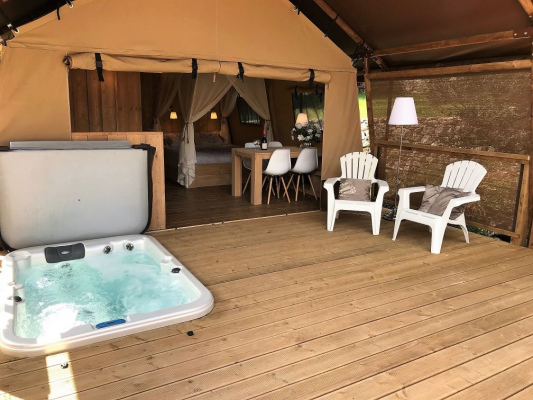 logement de groupe Aux Quatrefeuilles d Oc Gîtes & Lodges