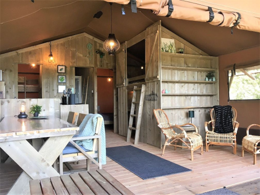 vacances de groupe Aux Quatrefeuilles d Oc Gîtes & Lodges