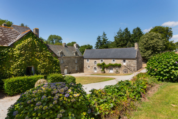 vacances en groupe SAINT-NICOLAS-DU-PELEM