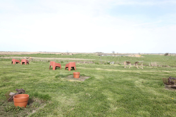 jardin avec vue sur le lac