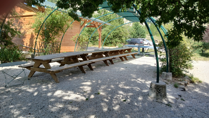 Alauzon - tables ext