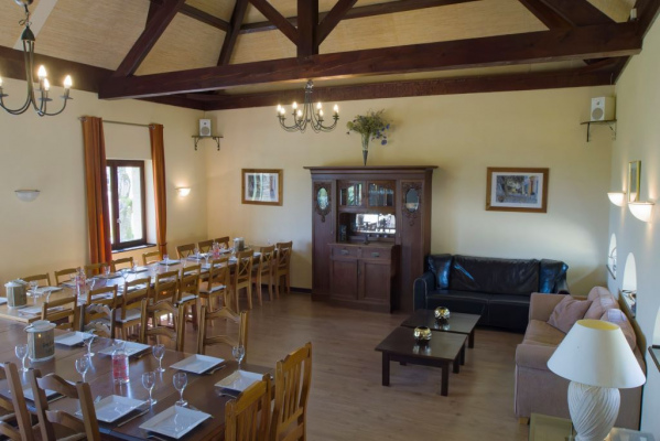 la grande salle du gite merlot