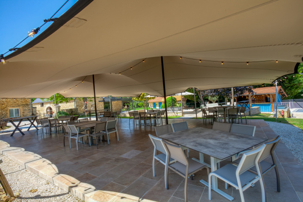 hébergement Village de Cabanes SPA du Pech Éternel