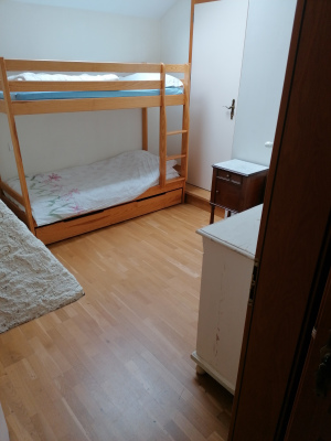 Chambre avec lits superposés