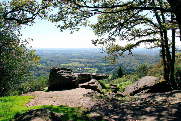 La Pierre branlante au dessus du Vignau