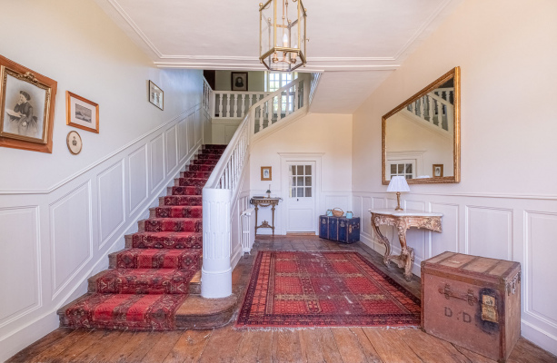 Le vestibule de la maison de maître