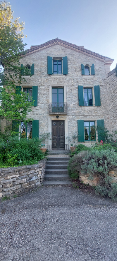 Facade-Maison-Maitre