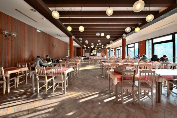 Grande salle à manger