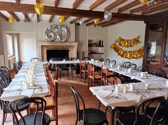 Aménageable à votre convenance pour tous vos évènements (anniversaires, mariages, formations, séminaires...)