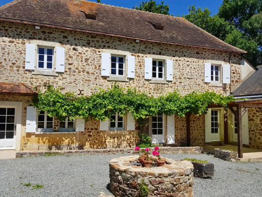 Gîte 30 personnes - Haie d'Assé & Tournerie