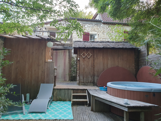 hébergement TOURNON-D'AGENAIS