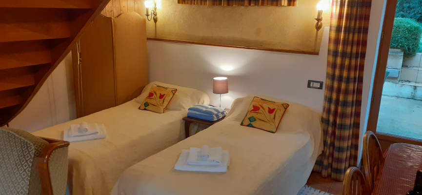 Les Ecuries - Equipé de lits pour les personnes à mobilité réduite