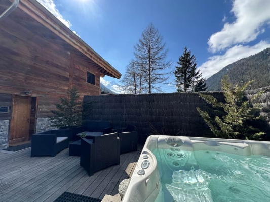 hébergement Le Petit Nicolas : 14 pers, jacuzzi, 5 chambres 