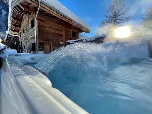 Le Petit Nicolas : 14 pers, jacuzzi, 5 chambres 