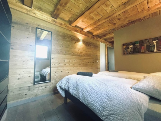 location Le Petit Nicolas : 14 pers, jacuzzi, 5 chambres 