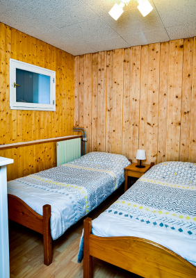 location de groupe Gîte MONTJOIE 13 personnes