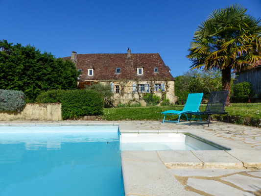 Piscine gite Castelnaud