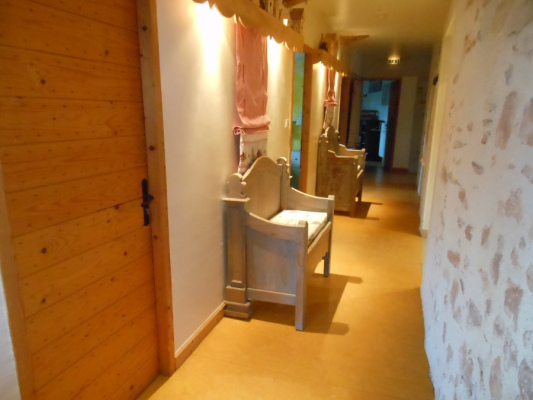 location LA MAISON BLEUE près des Gorges de l'Ardèche.