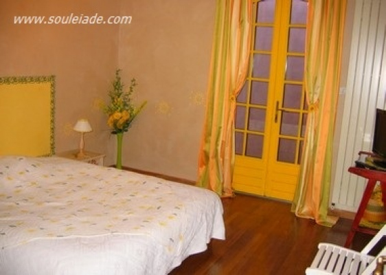 logement de groupe BOLLENE