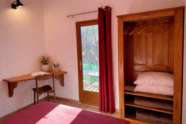 chambre confort lit double