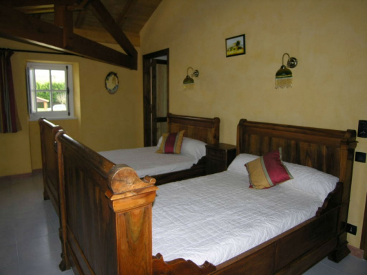 la couronne chambre jaune