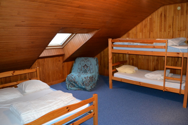 location THOLLON-LES-MEMISES