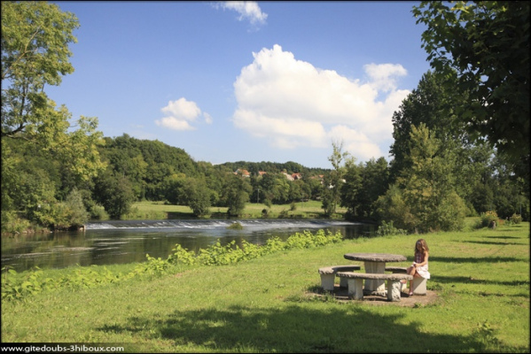 Promenade au bord de l'ognon à Montbozon